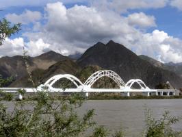 Qinghai–Tibet Railway Bridge